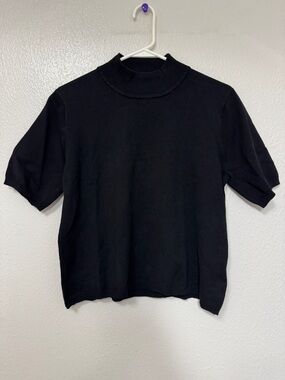 David Brooks Black Short Sleeve Mockneck Knit Top